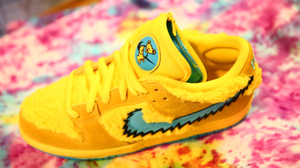 Nike SB Dunk Low X Grateful Dead "Yellow Bear” - zero's zeros world sneakers hypebeast streetwear street wear store stores shop los angeles melrose fairfax hollywood santa monica LA l.a. legit authentic cool kicks undefeated round two flight club solestage supreme where to buy sell trade consign yeezy yezzy yeezys vlone virgil abloh bape assc chrome hearts off white hype sneaker shoes streetwear sneakerhead consignment trade resale best dopest shopping